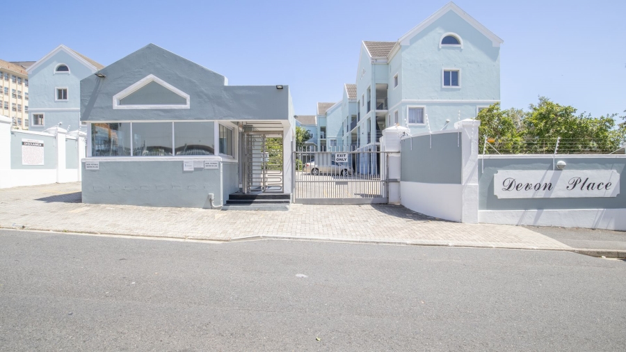 1 Bedroom Property for Sale in Observatory Western Cape